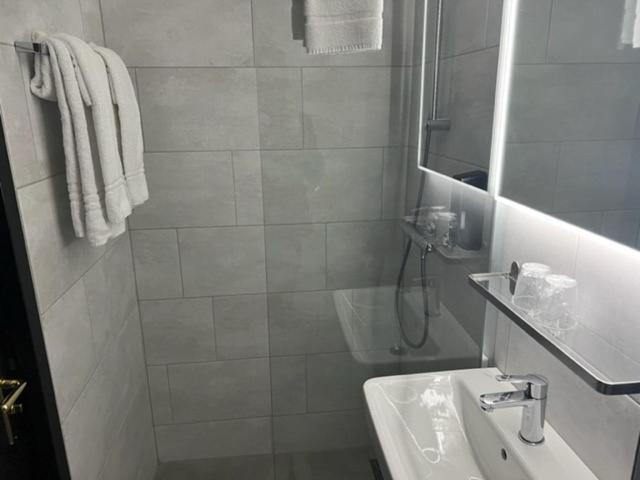 ואלקנסווארד Boutique Hotel De Valk מראה חיצוני תמונה